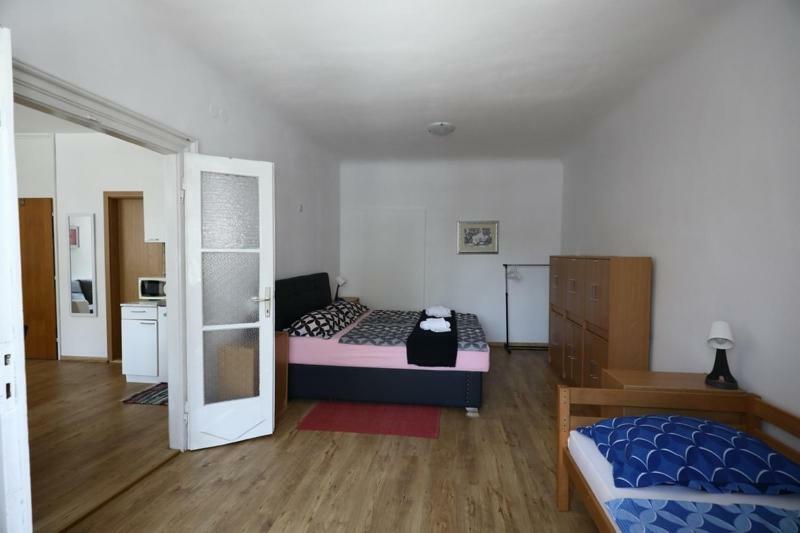 Odeon Apartment And Rooms Риека Экстерьер фото
